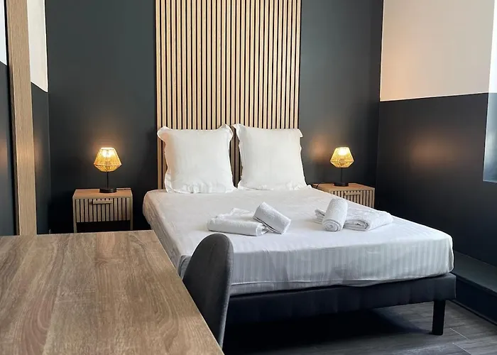 Apartment Le Double Cocoon - 13 Personnes - Clim - Confort Clermont-Ferrand