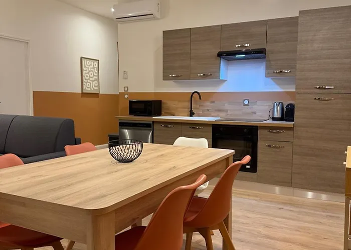 Apartment Le Double Cocoon - 13 Personnes - Clim - Confort Clermont-Ferrand